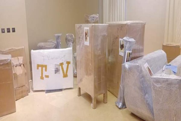 Furniture storage services in UAE Furniture storage services in UAE